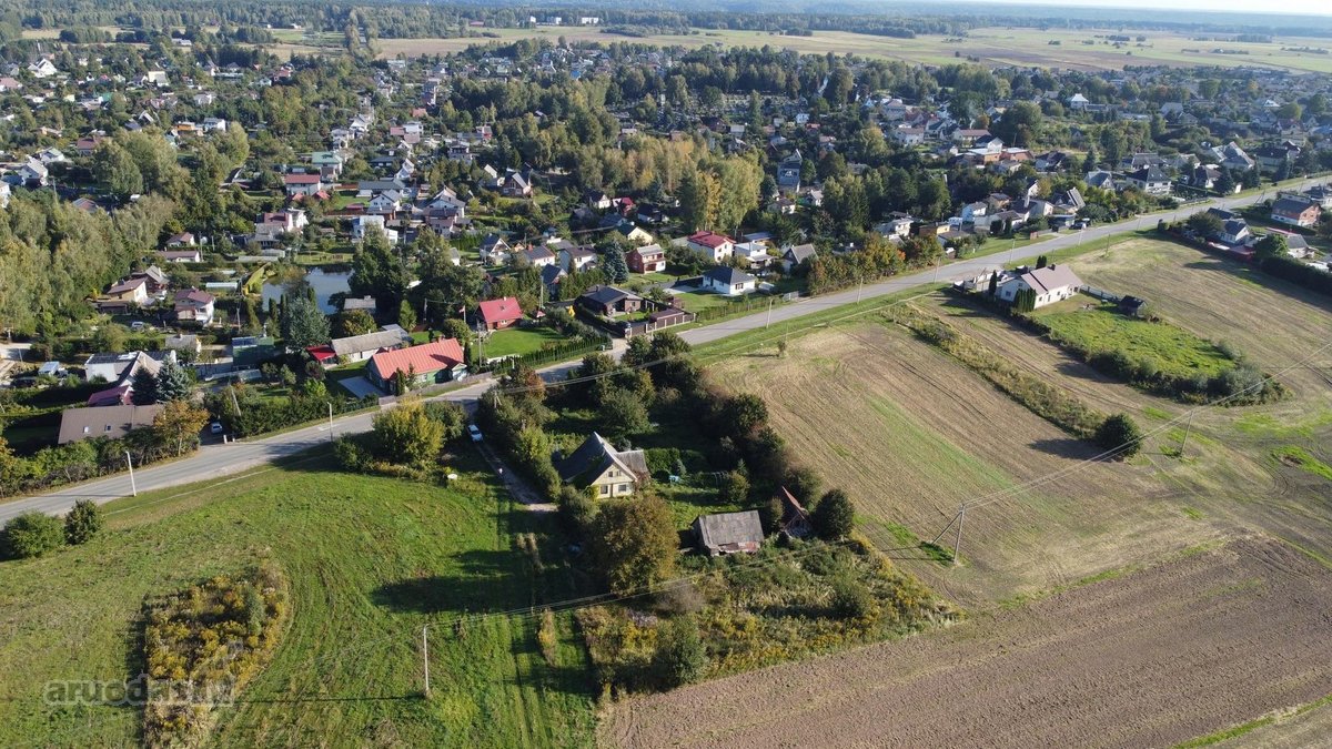 Parduodama sodyba strategiškai puikioje - nuotraukos Nr. 3