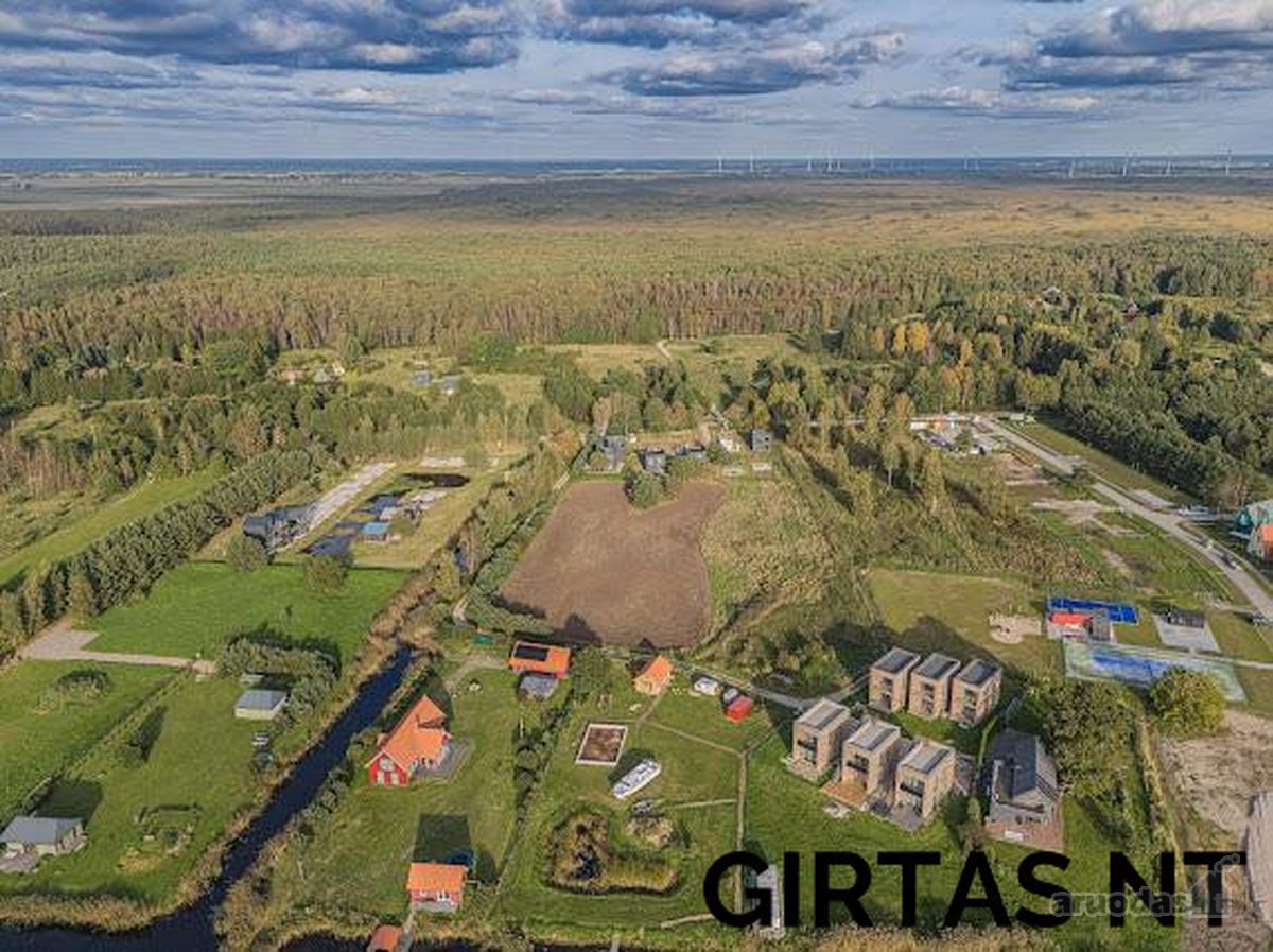 Parduodami Du Dalinės Apdailos Namai