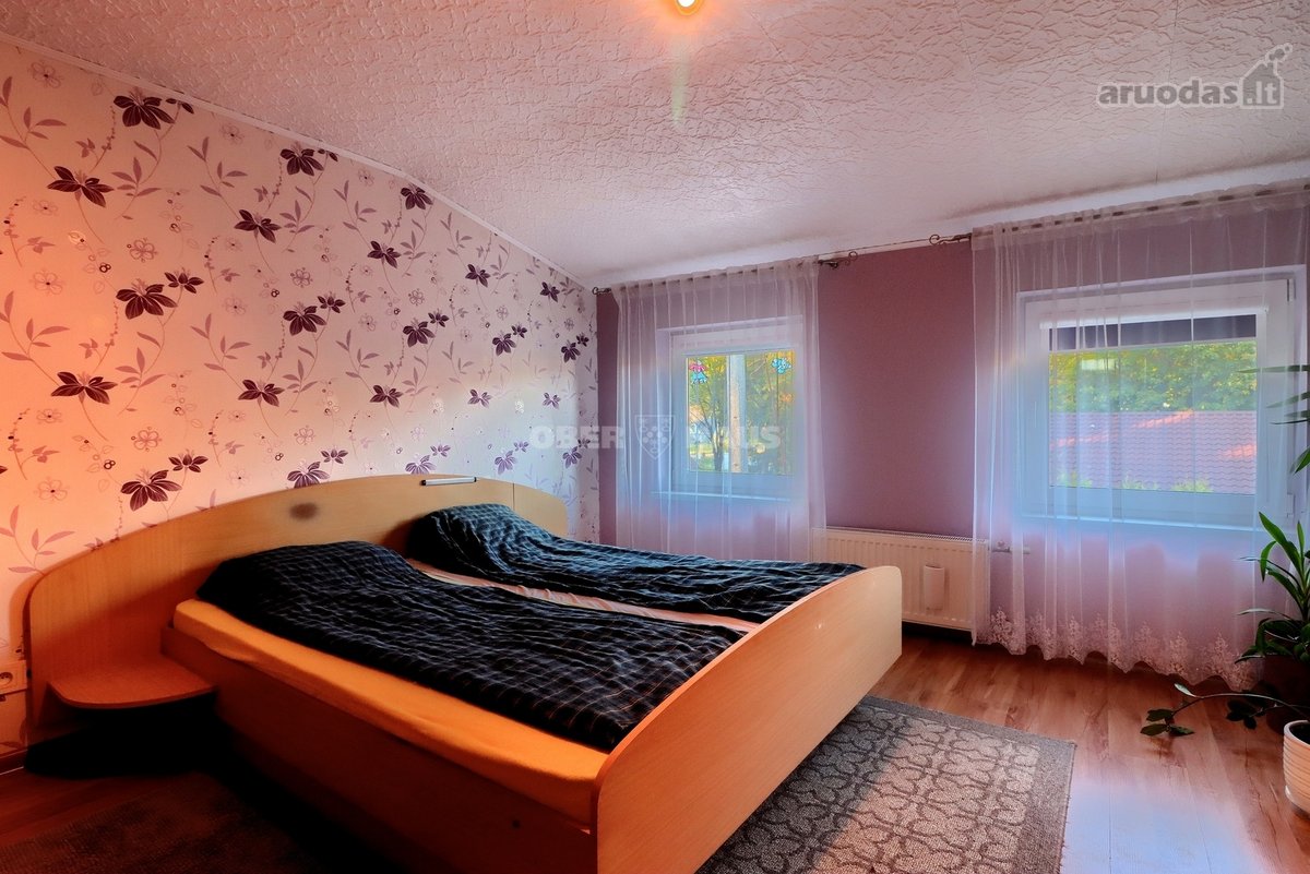 Parduodamas dviejų dalių namas su atskirais - nuotraukos Nr. 12