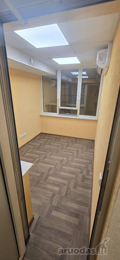 Patalpų nuomos kaina: 1000 € + PVM (Kaina yra - nuotraukos Nr. 10