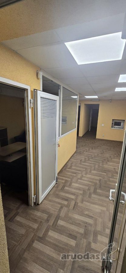Patalpų nuomos kaina: 1000 € + PVM (Kaina yra - nuotraukos Nr. 7