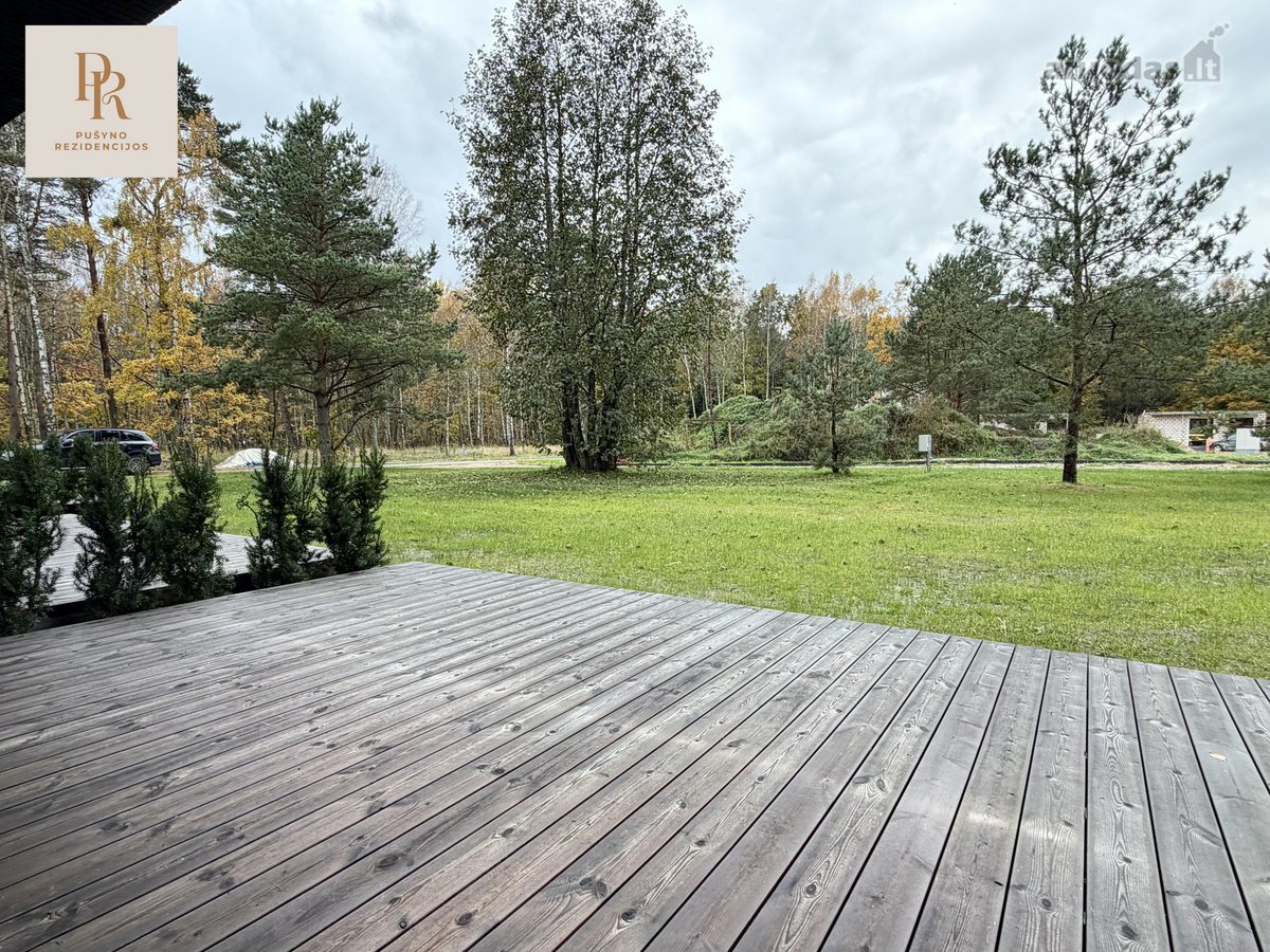 Parduodamas dviejų kambarių butas su terasa,