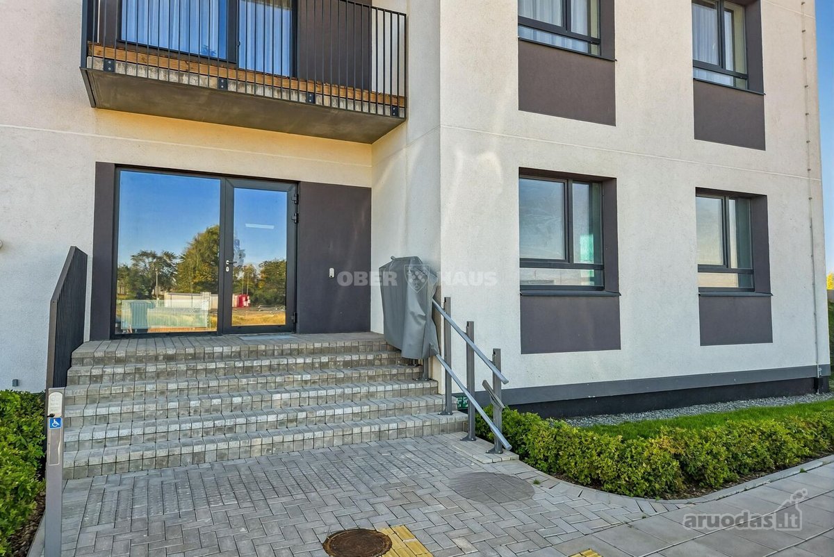 Parduodamos 99,18 m² komercinės patalpos - nuotraukos Nr. 4