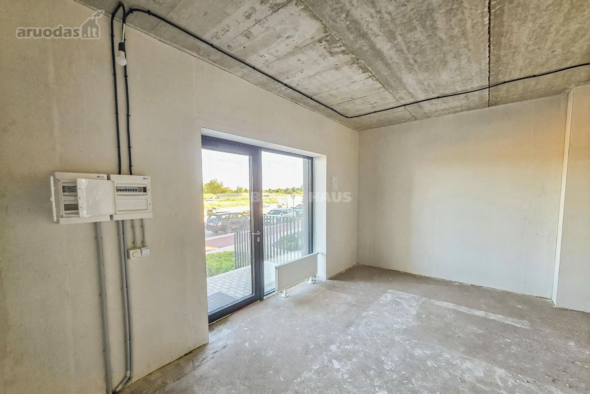 Parduodamos 99,18 m² komercinės patalpos - nuotraukos Nr. 8