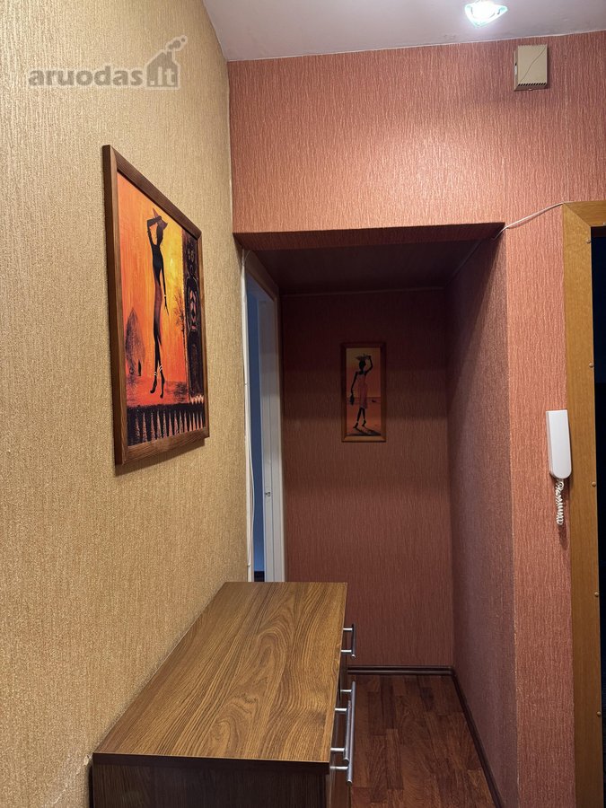 Justiniškėse išnuomojamas šviesus 2 kambarių
