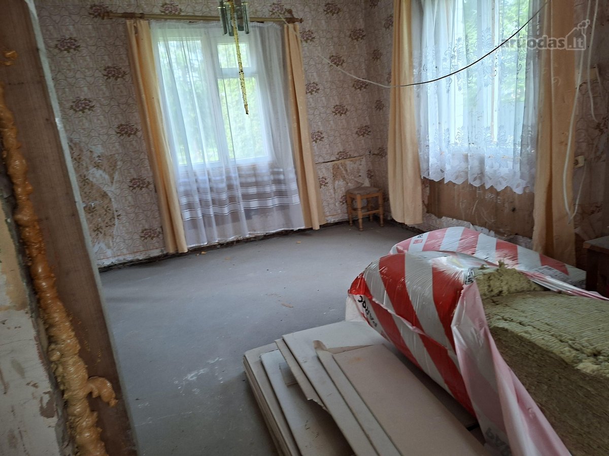 Parduodamas plytų mūro namas vieno a. 64 kv.m - nuotraukos Nr. 13