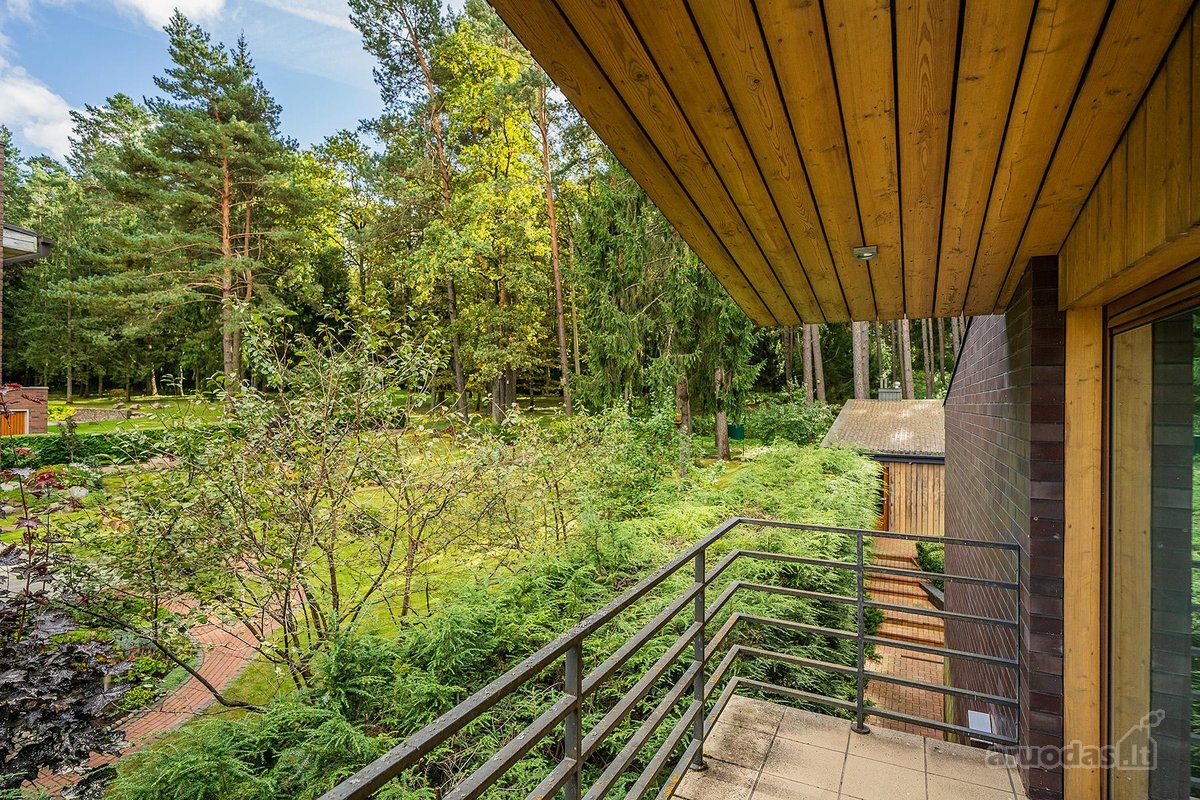 Uždarame namų kvartale parduodamas prabangus - nuotraukos Nr. 28
