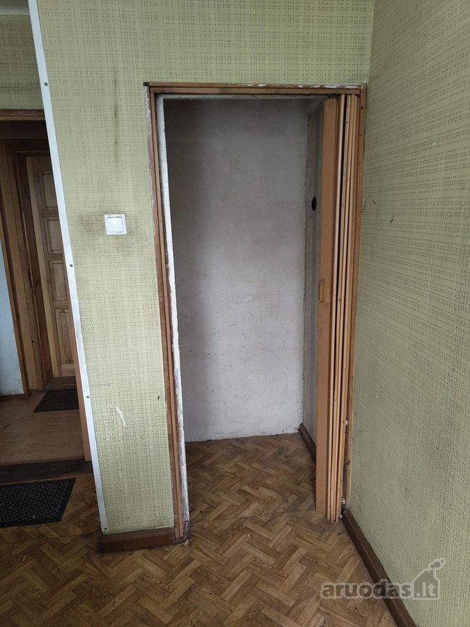 Iš įėjimo (kiemo pusės) butas yra 2 aukšte, - nuotraukos Nr. 10