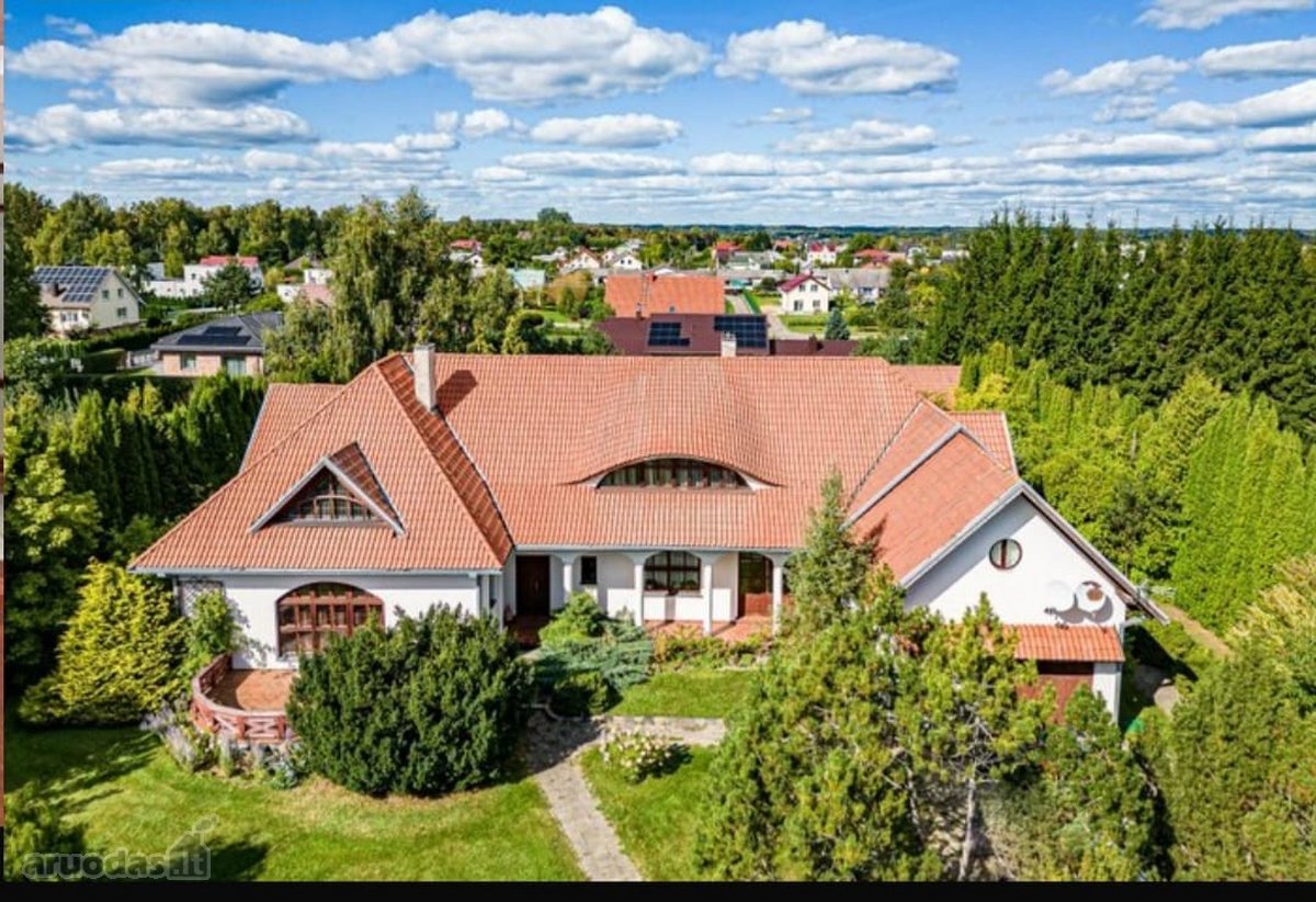 Parduodamas dviejų aukštų su rūsiu mūrinis - nuotraukos Nr. 3