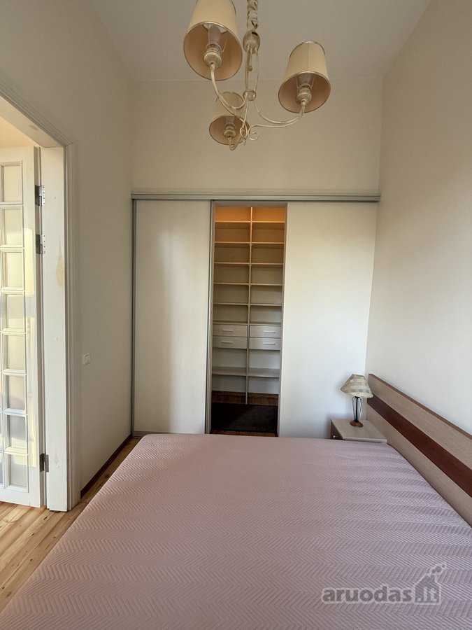 Ilgam laikui išnuomojamas 2 kambarių butas - nuotraukos Nr. 18