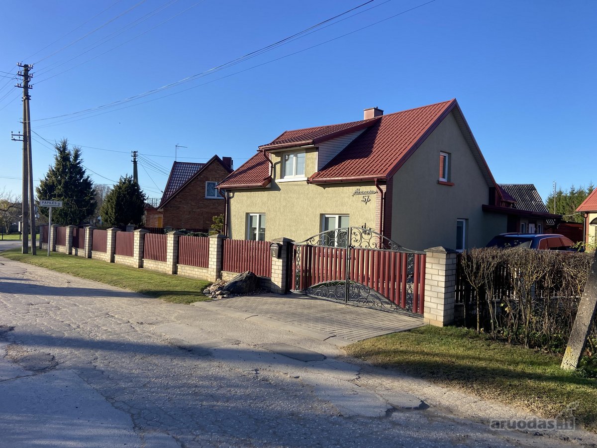Parduodamas pilnai įrengtas 125,42 m² namas