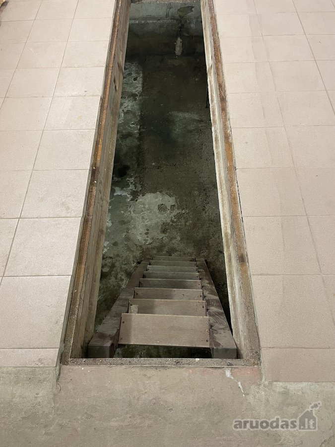 Parduodamas modernus 34 m² garažas su duobe - nuotraukos Nr. 8