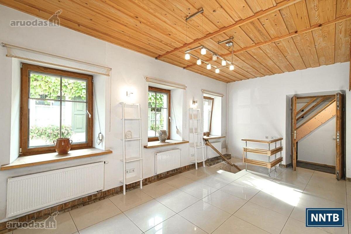 Parduodamas Šarmingas Autentiškas 3 Aukštų - nuotraukos Nr. 2