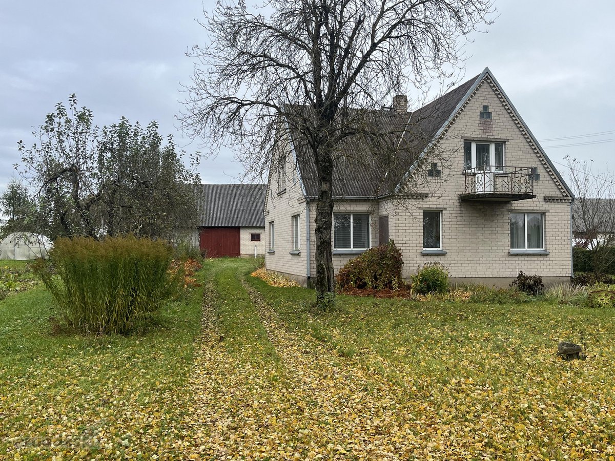 Parduodamas namas Anykščių r. Zaviesiškio