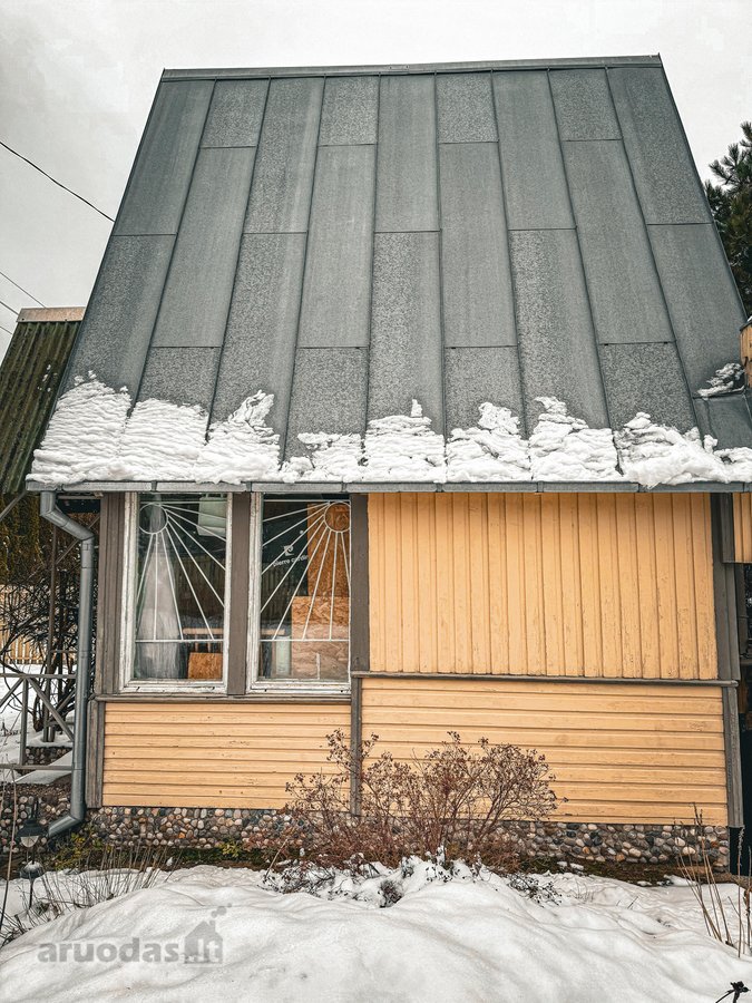 Po visu namu yra cokolinis aukštas/rūsys. - nuotraukos Nr. 27