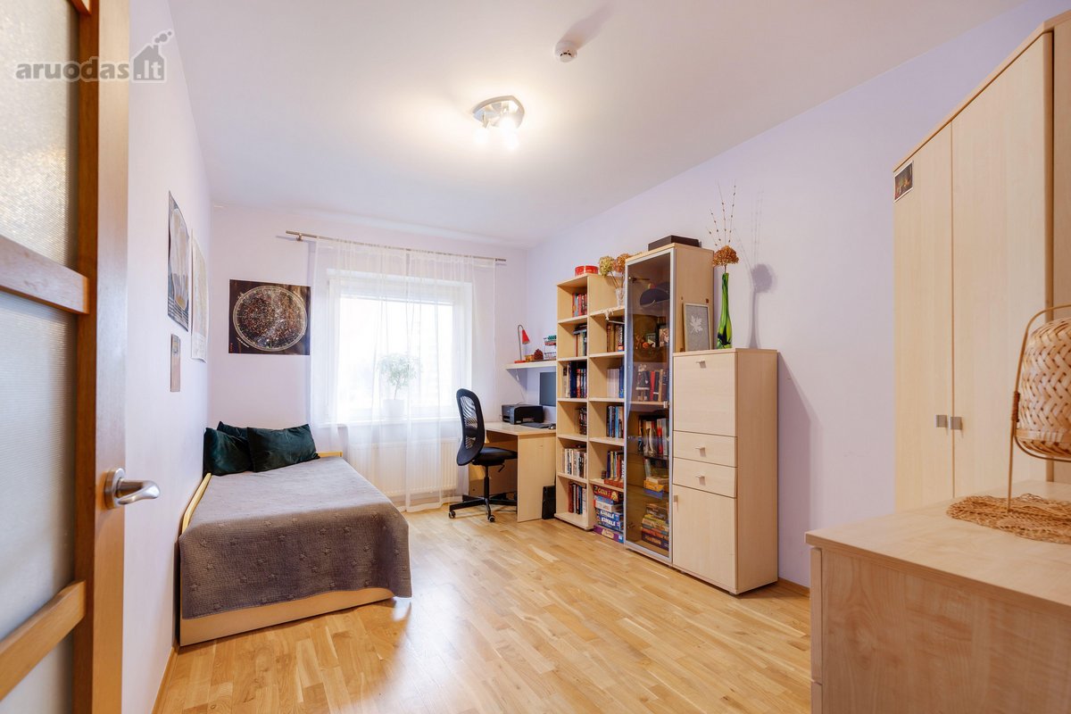 Parduodamas Erdvus 4 Kambarių Butas - nuotraukos Nr. 19