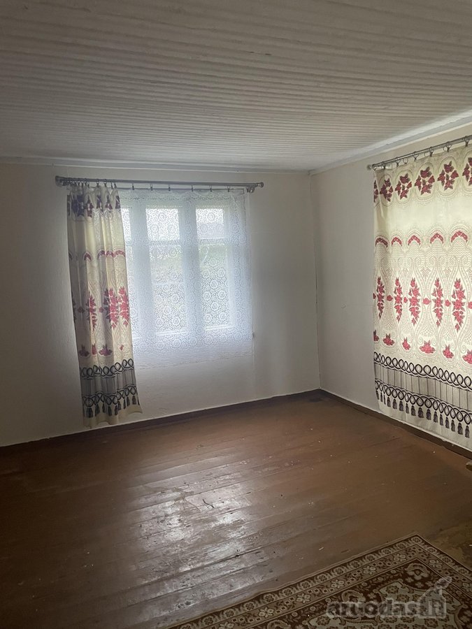 Šalia namo valdos yra galimybė įsigyti 15 arų - nuotraukos Nr. 8