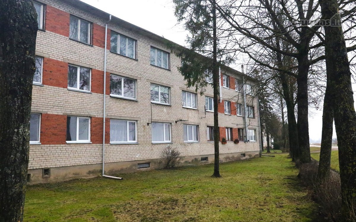 Parduodamas Trijų Kambarių Butas Trečiame