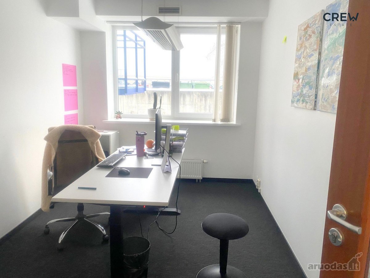 Administracinės patalpos tvarkingos - nuotraukos Nr. 8
