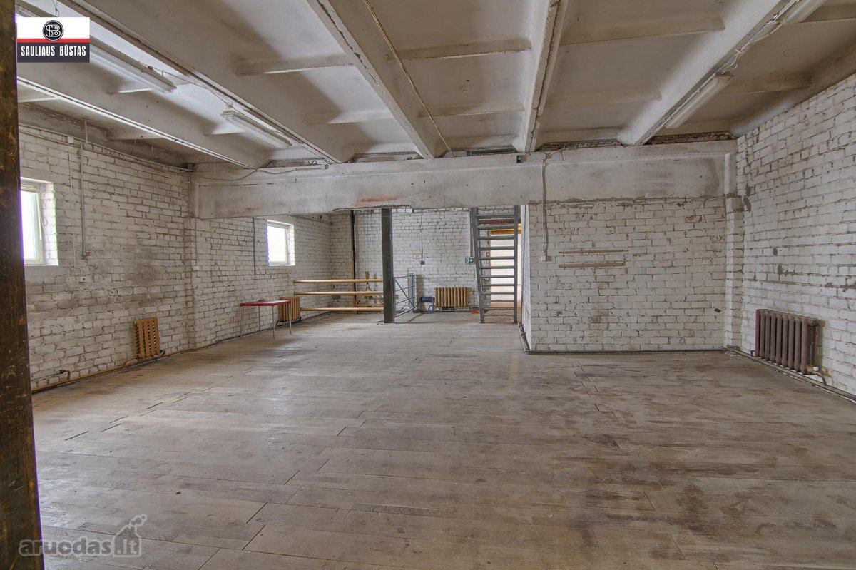 Parduodamas labai gerai įrengtas 571 m² - nuotraukos Nr. 28