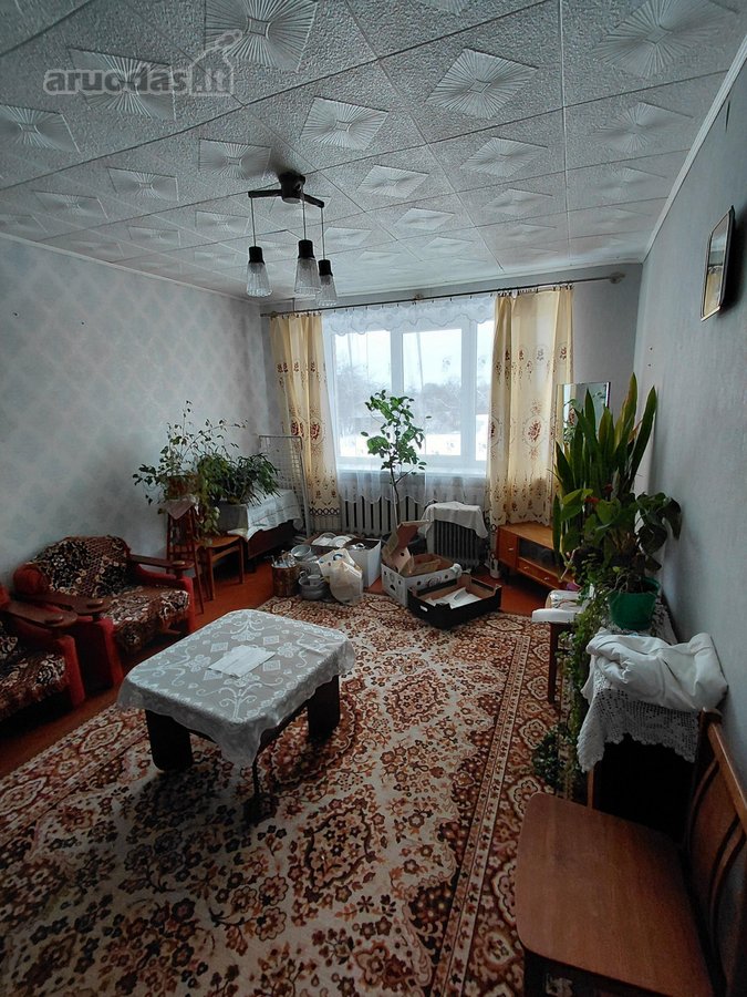 Parduodamas dviejų kambarių butas Gudžiūnų