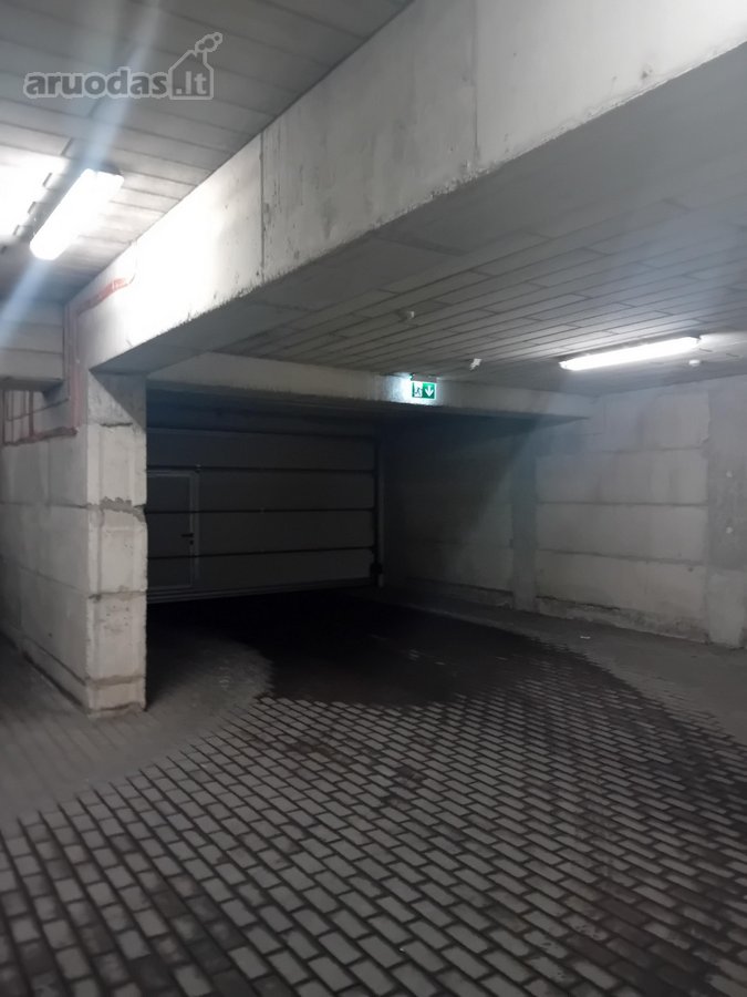 Išnuomojama parkavimo vieta Kauno centre,