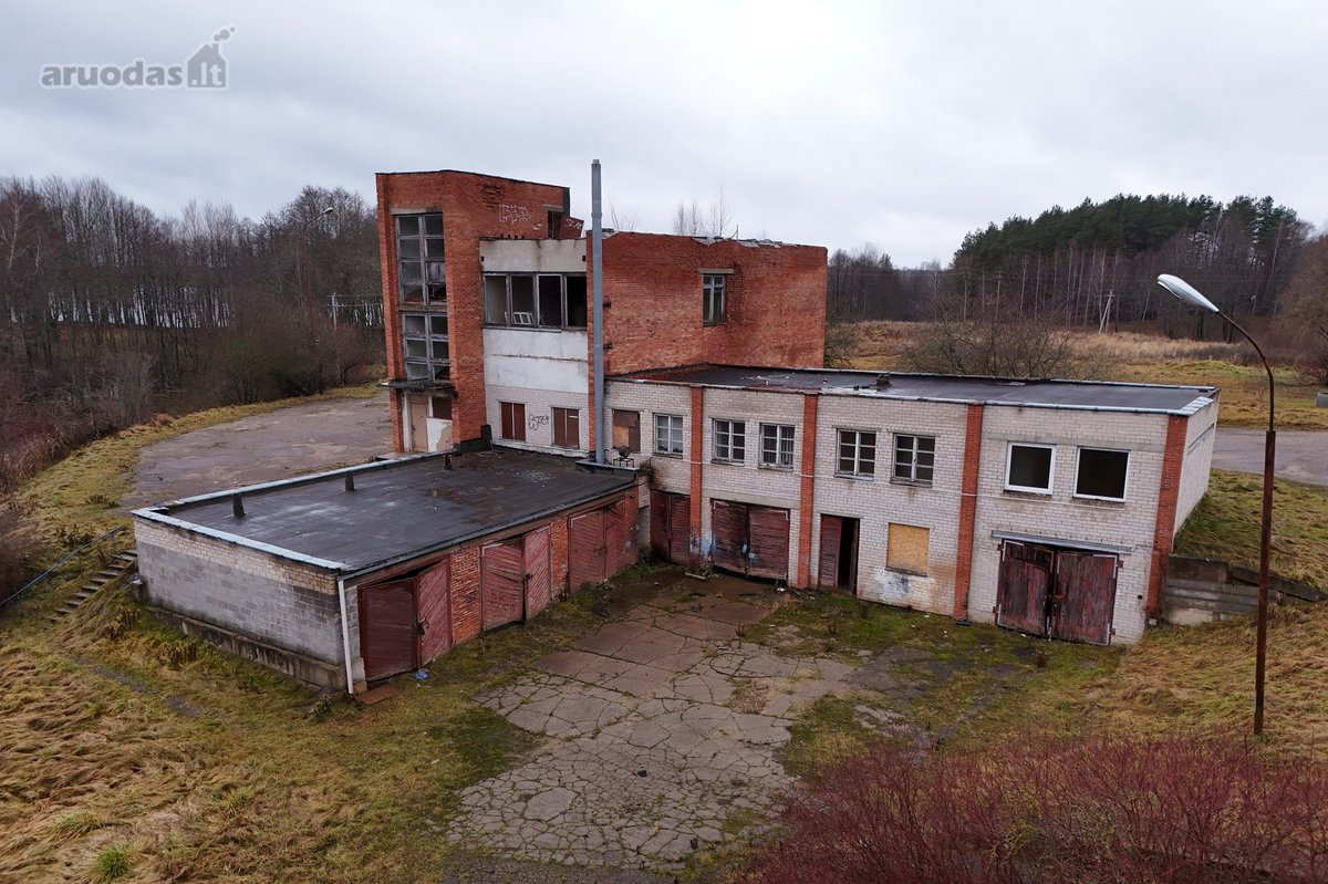 Parduodama 940 kv. m ploto pastatų teritorija - nuotraukos Nr. 11