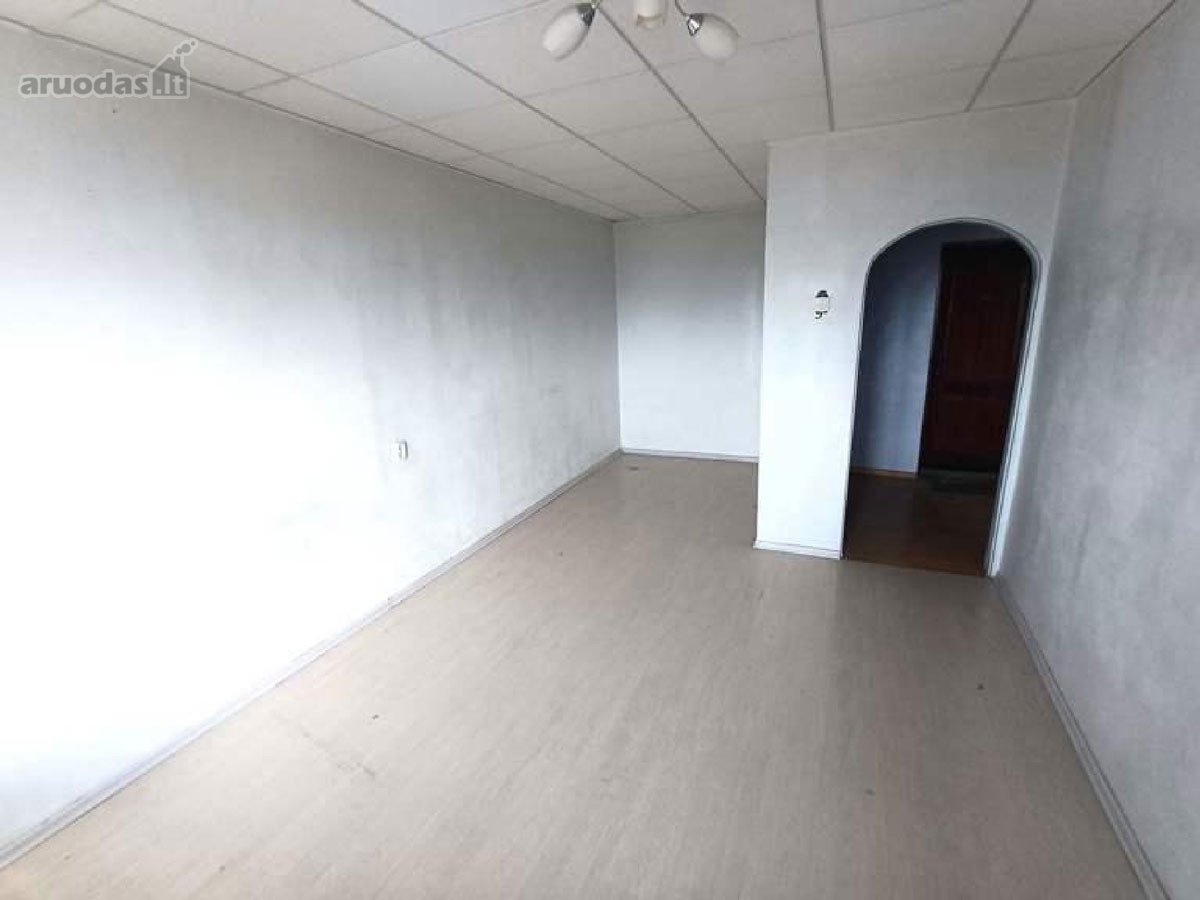 Parduodamas vieno kambario butas Šilutės pl.