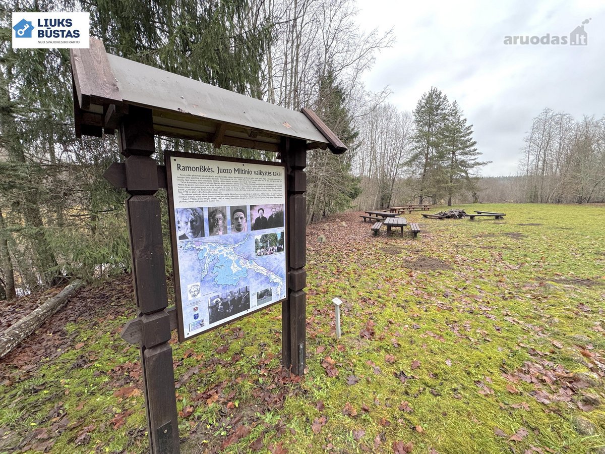 Parduodama sodyba su 10.5 ha sklypu, gražiame - nuotraukos Nr. 33