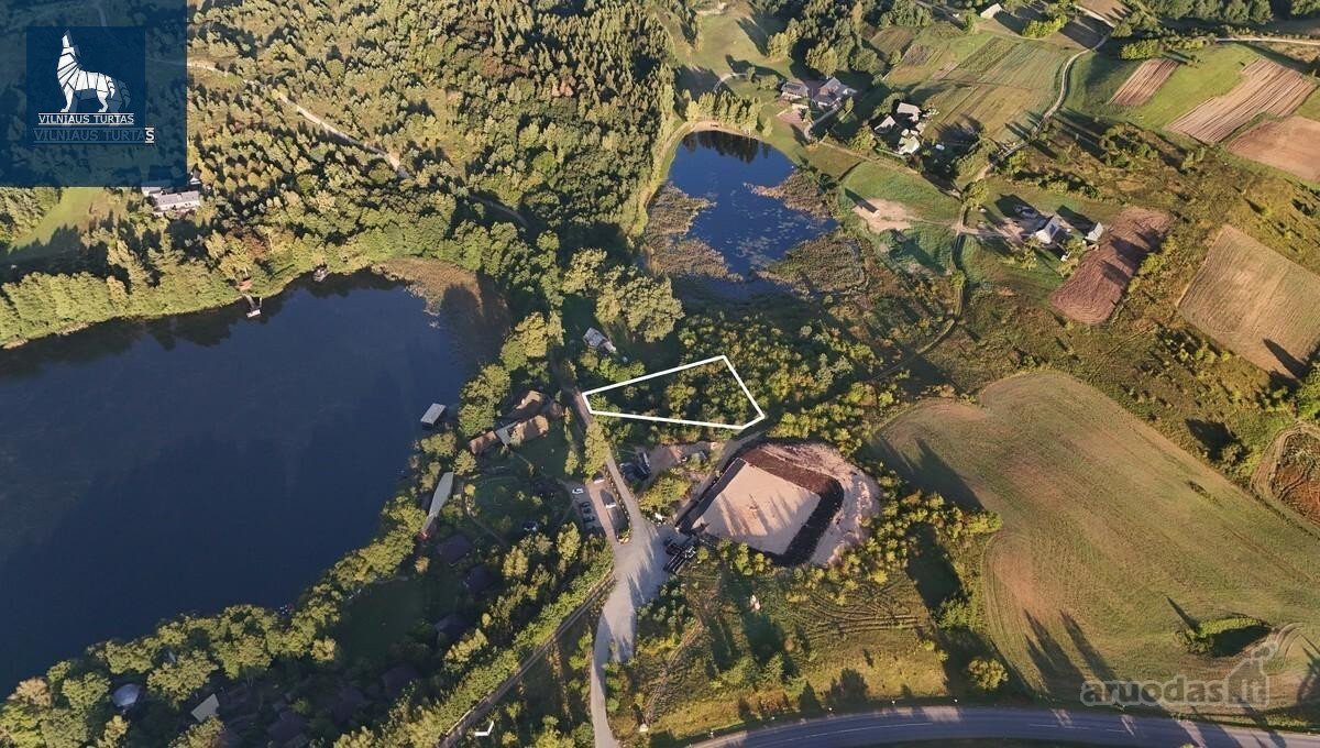 Parduodamas namų valdos sklypo dalis prie