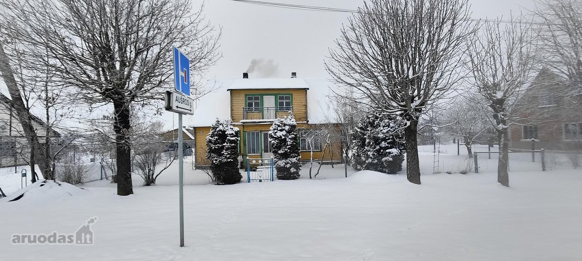 Nekilnojamo turto agentų skambučių ir žinučių