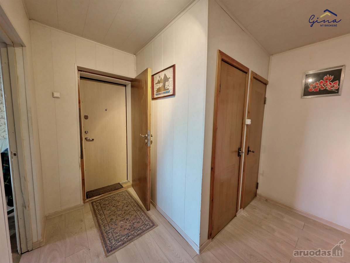 Parduodamas erdvus, šviesus 4 kambarių butas - nuotraukos Nr. 15