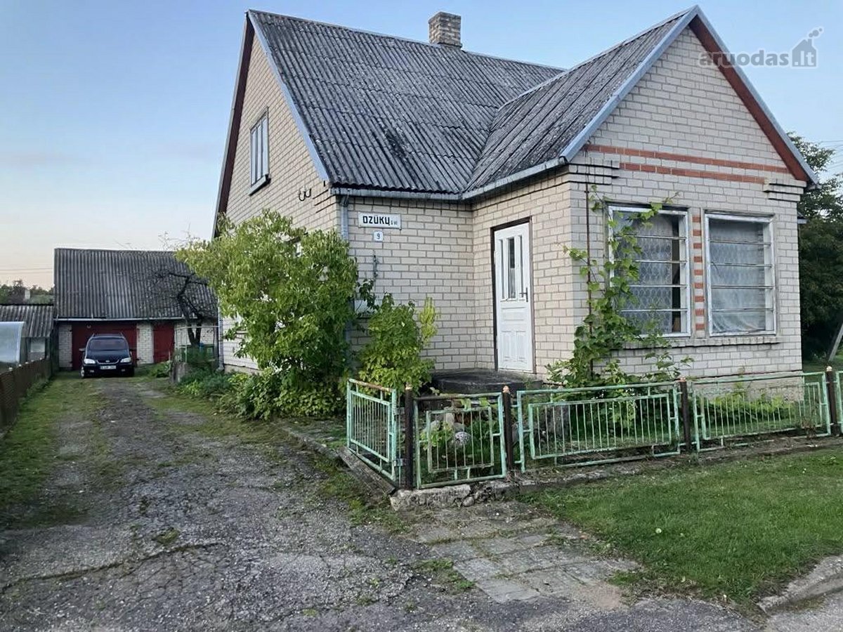 Namas Daugų miestelyje – vieta, kur rytai