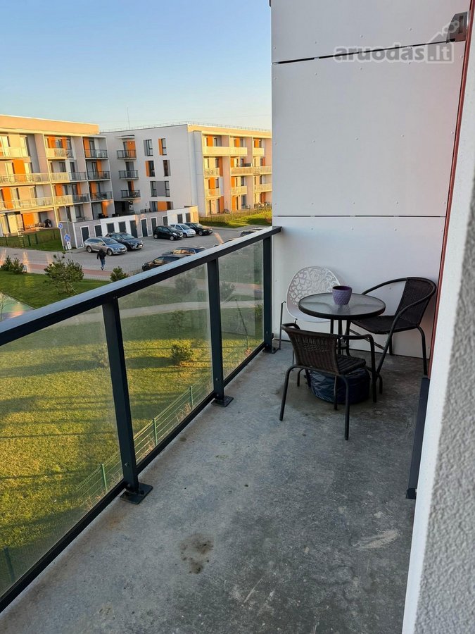Išnuomojamas naujas 2 kambarių butas Saulės - nuotraukos Nr. 13