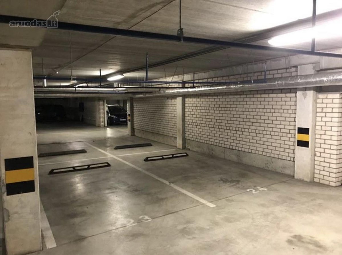 Parduodama vieta požeminiame garaže Taikos pr.141