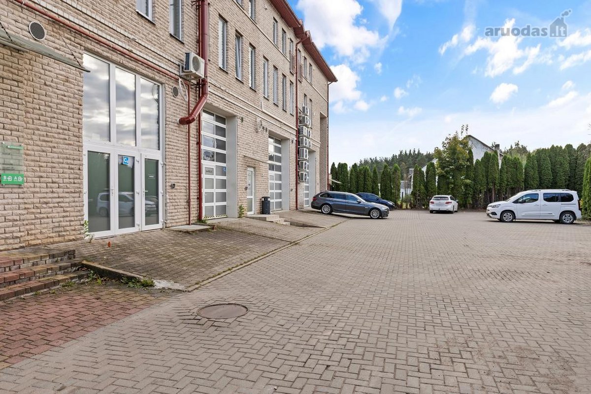 Šiuolaikiškai įrengtame biurų pastate (2021 m - nuotraukos Nr. 15