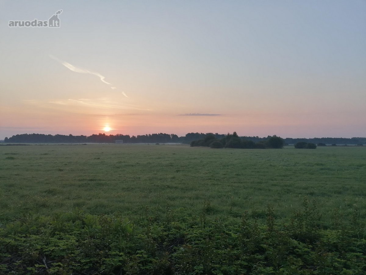 Parduodamas erdvus 23 arų sklypas