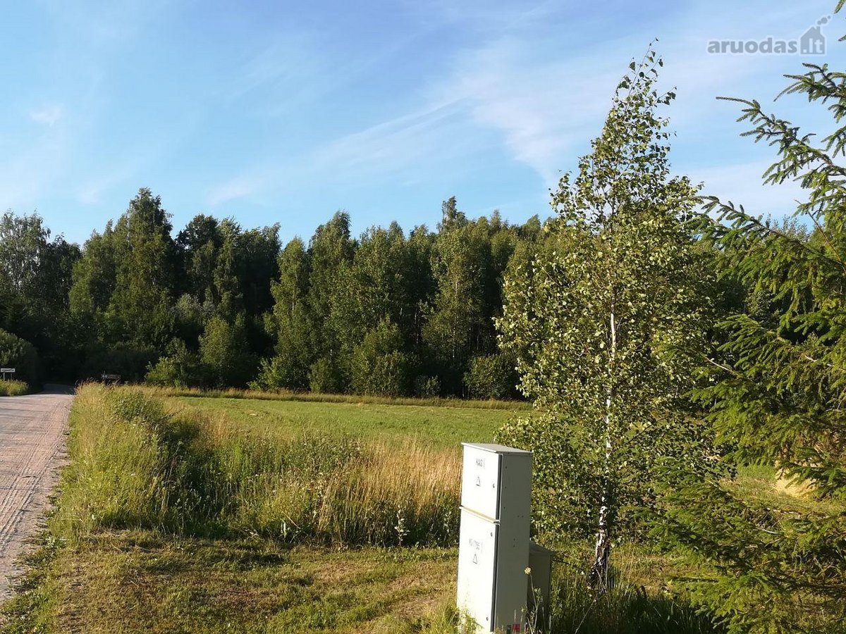 Parduodamas sklypas gyvenamo namo statybai - nuotraukos Nr. 2