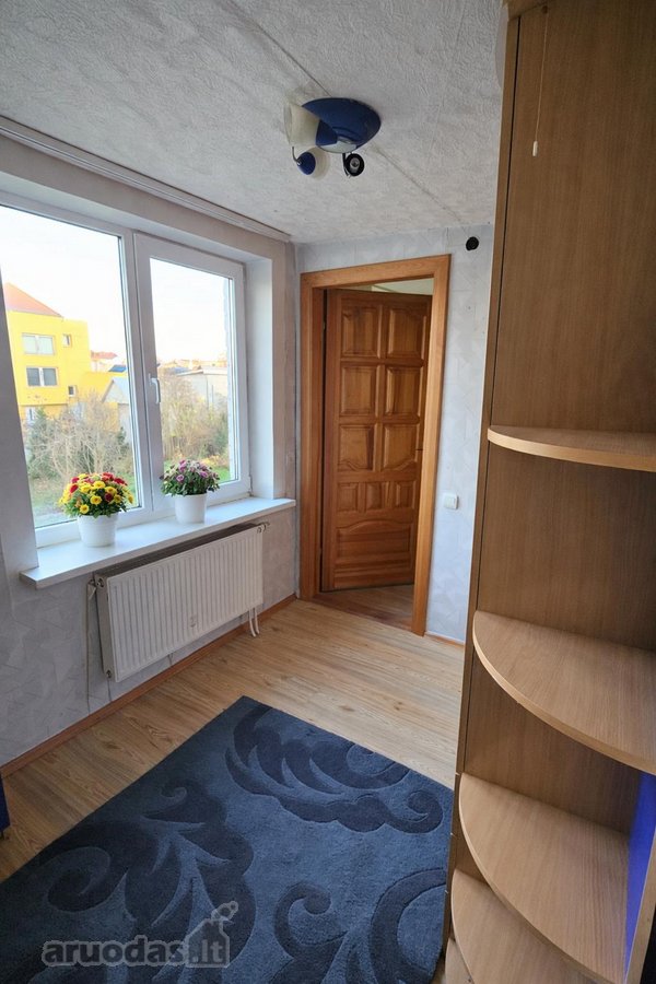 Parduodamas erdvus, dviejų aukštų mūrinis - nuotraukos Nr. 11