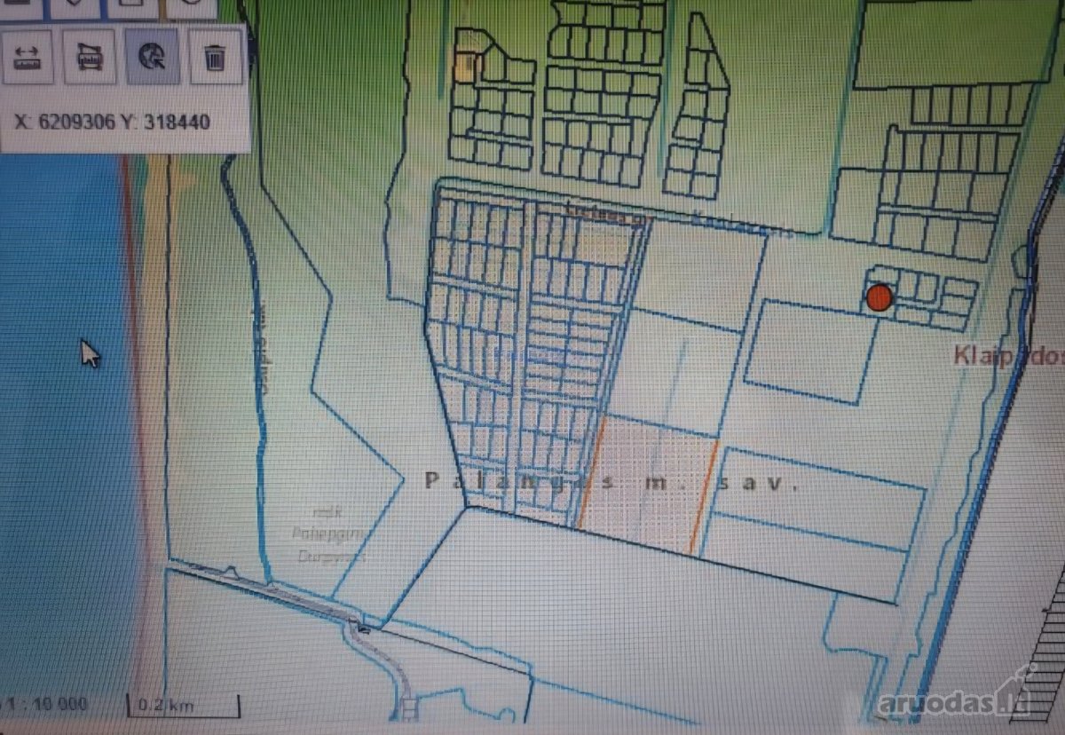 Palangoje Lietaus g. 3a ir 3b parduodami 2