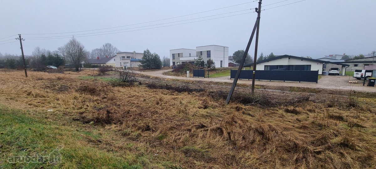 Parduodamas strategiškai geroje vietoje žemės