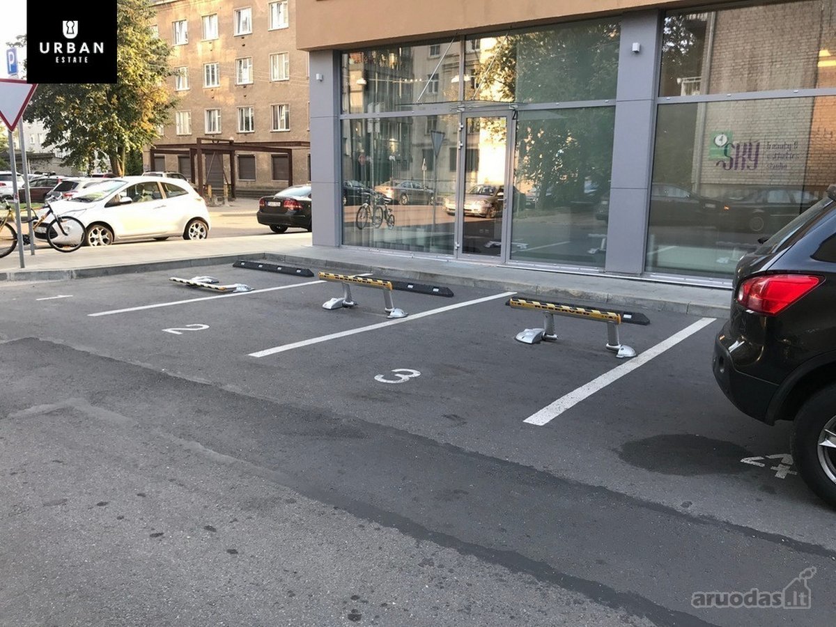 Nuomojama parkingo vieta prie daugiabučio
