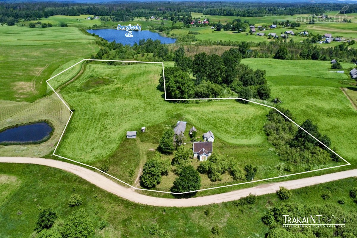 Parduodama 3,16 Ha Sodyba Trakų R., Išmonių Kaime