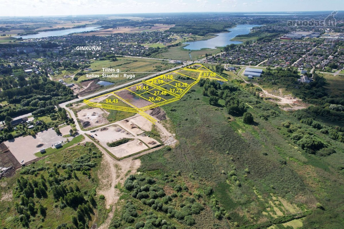 Parduodamas nuo 26,40 arų iki 38,28 arų ploto