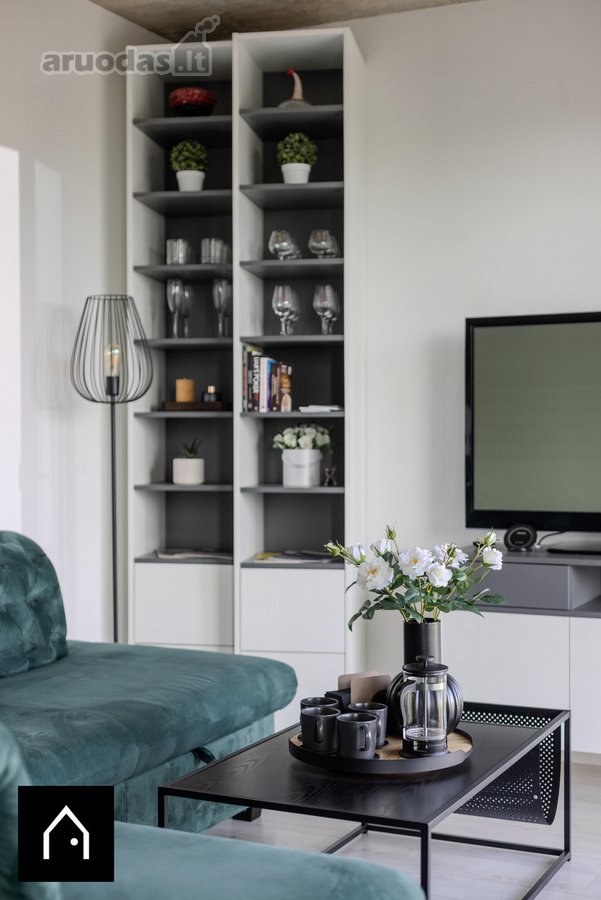 Skyline 1 Bd Apartment by Domvia