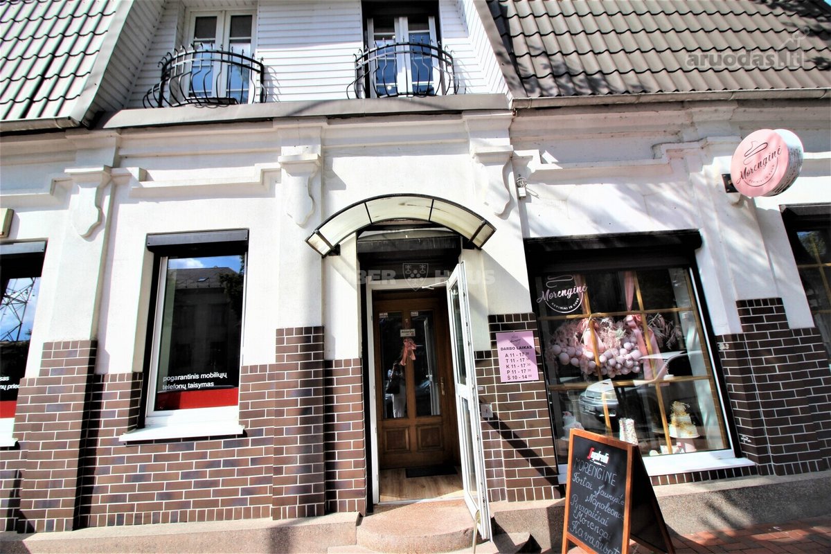 Parduodamos komercinės patalpos miesto centre