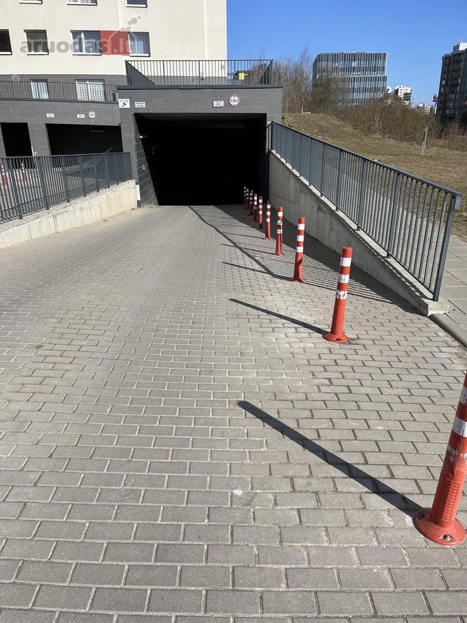 Nuomojamos 2 Automobilio Stovėjimo Vietos - nuotraukos Nr. 5