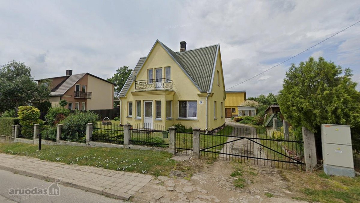 Septynių ežerų mieste parduodamas dviejų