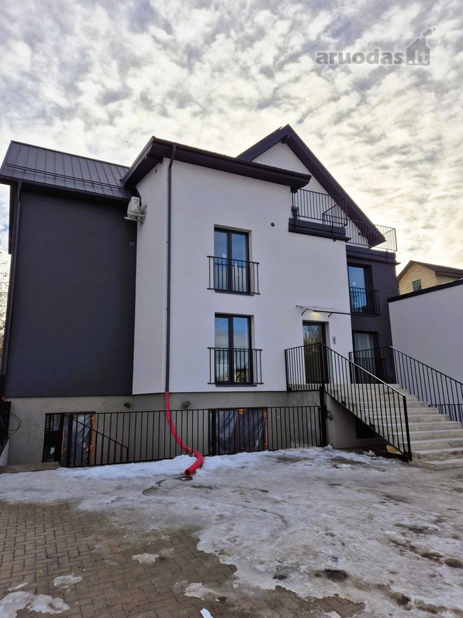 Išnuomojamas Naujai Renovuotame Name Įrengtas - nuotraukos Nr. 26