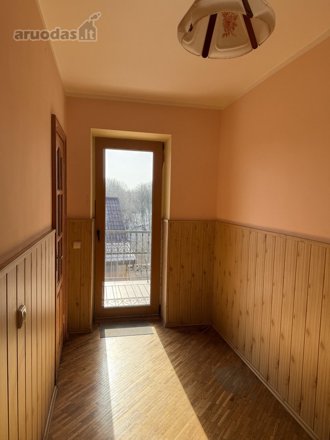 Nuo rugpjūčio 1 dienos išnuomojamas 20 m2 - nuotraukos Nr. 7